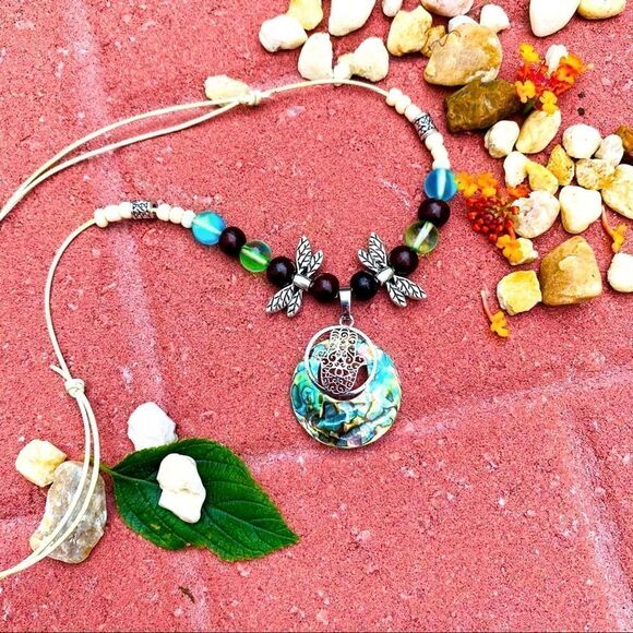 Hamza Dragonfly Abalone Shell Leather Necklace - Picture 1 of 6